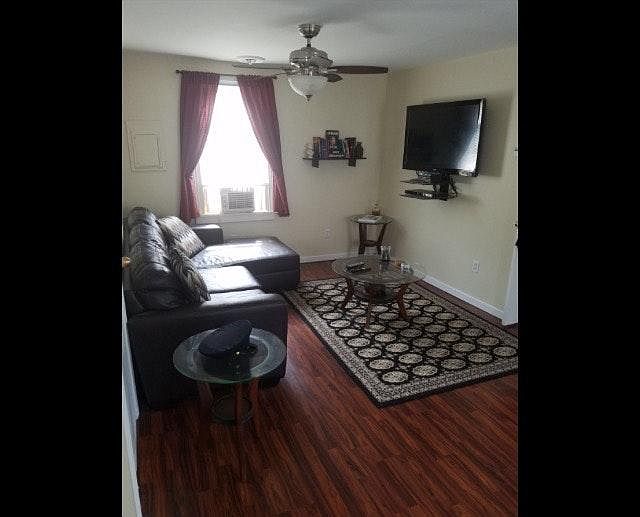 1st image of 147 Elmwood Ave #2