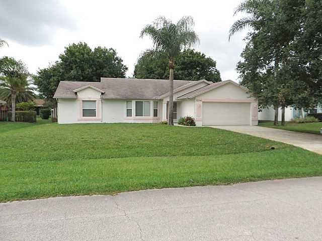2nd image of 2334 SE Luau Ave