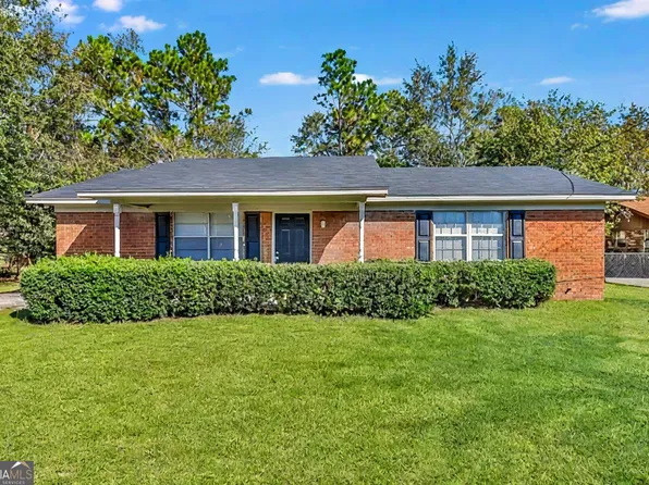116 Deerwood Ct, Hinesville, GA 31313