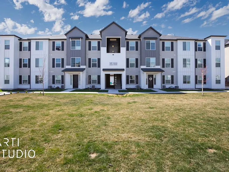 3722 W 1440 N #F302 — Photo 22