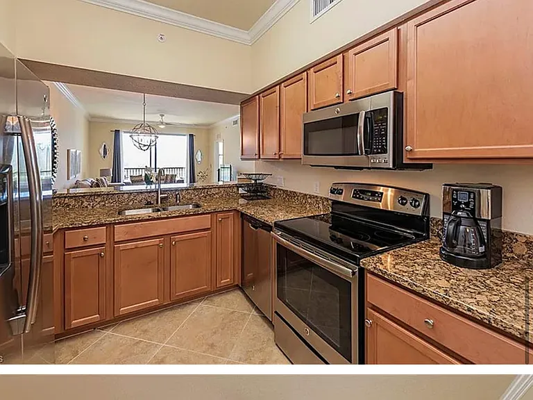 9727 Aqua Ct #424 — Photo 8