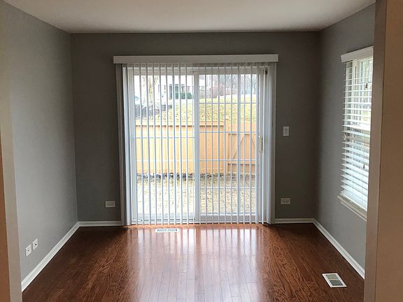 4th image of 1453 Whitman Ct