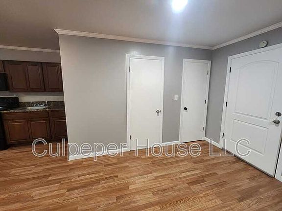 4th image of 2854 W Sylvania Ave APT 5