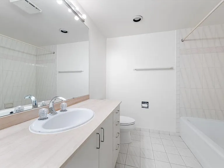50 E Hartsdale Ave #1W — Photo 20