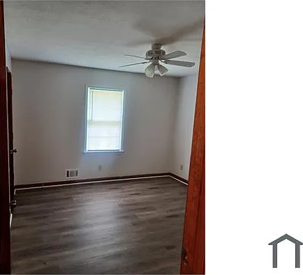 564 Creekwood Ct SE — Photo 19
