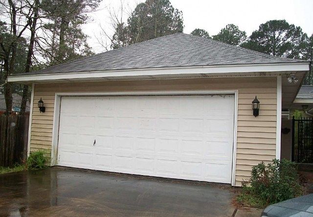 2nd image of 504 Mayhaw Branch Dr