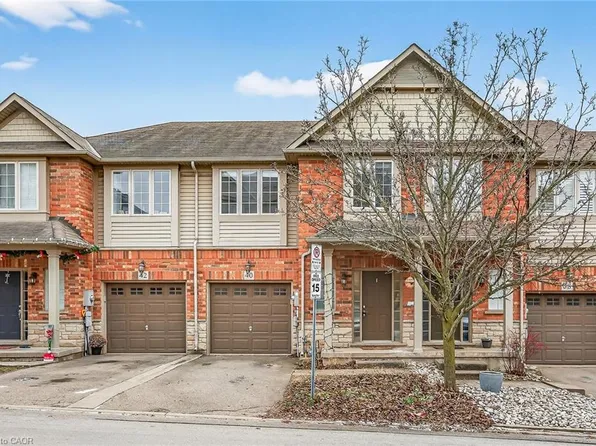 40 Myers Ln, Hamilton, ON L9G 0A5