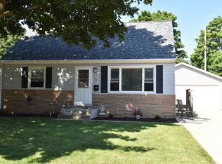 149 N Kendrick Ave, Burlington, WI 53105