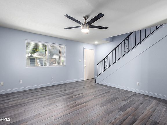 4th image of 1531 W COLTER Street #31