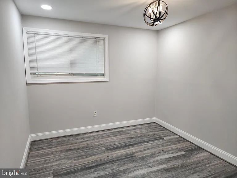 7328 Donnell Pl — Photo 7