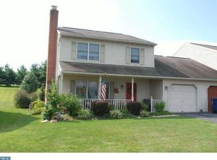 176 S View Rd, Fleetwood, PA 19522