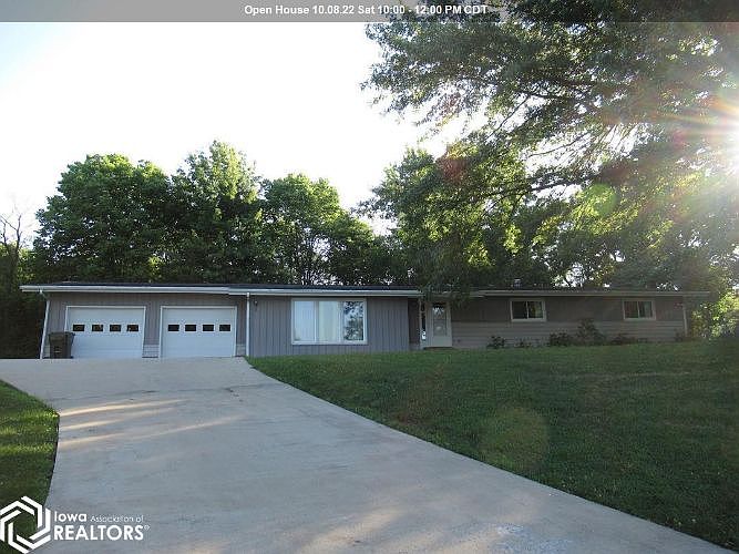 1st image of 4 Sears Ct