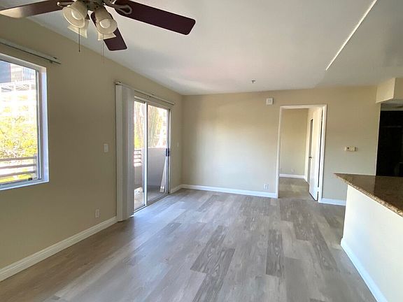 3rd image of 701 S Kingsley Dr APT 204