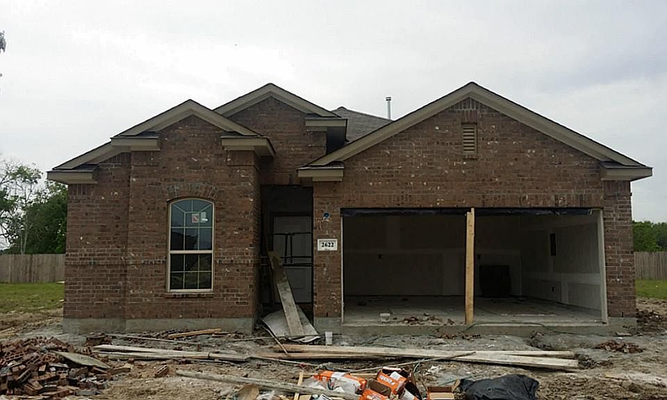 1st image of 2622 Cold River Dr