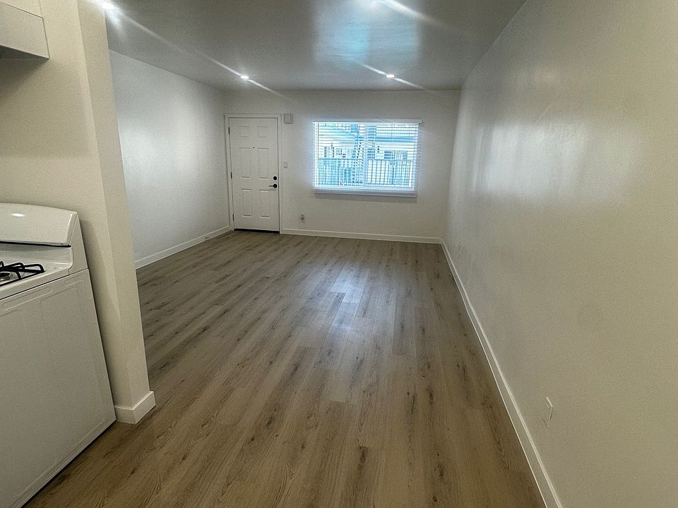 1st image of 13001 Vanowen St APT 3