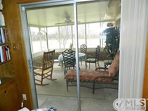 4th image of 1613 Alexander Dr