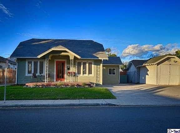 2nd image of 1331 E Acacia Ave