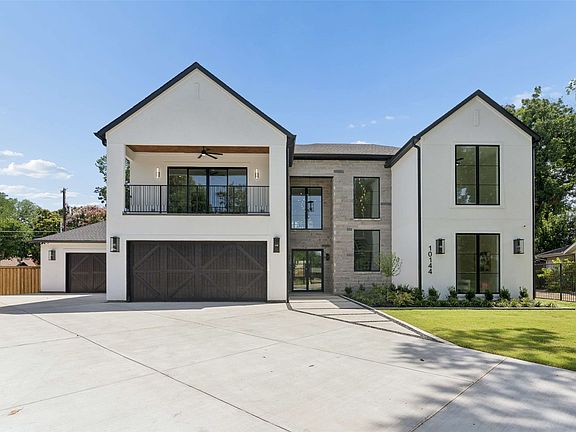 2nd image of 10144 Rockmoor Ct