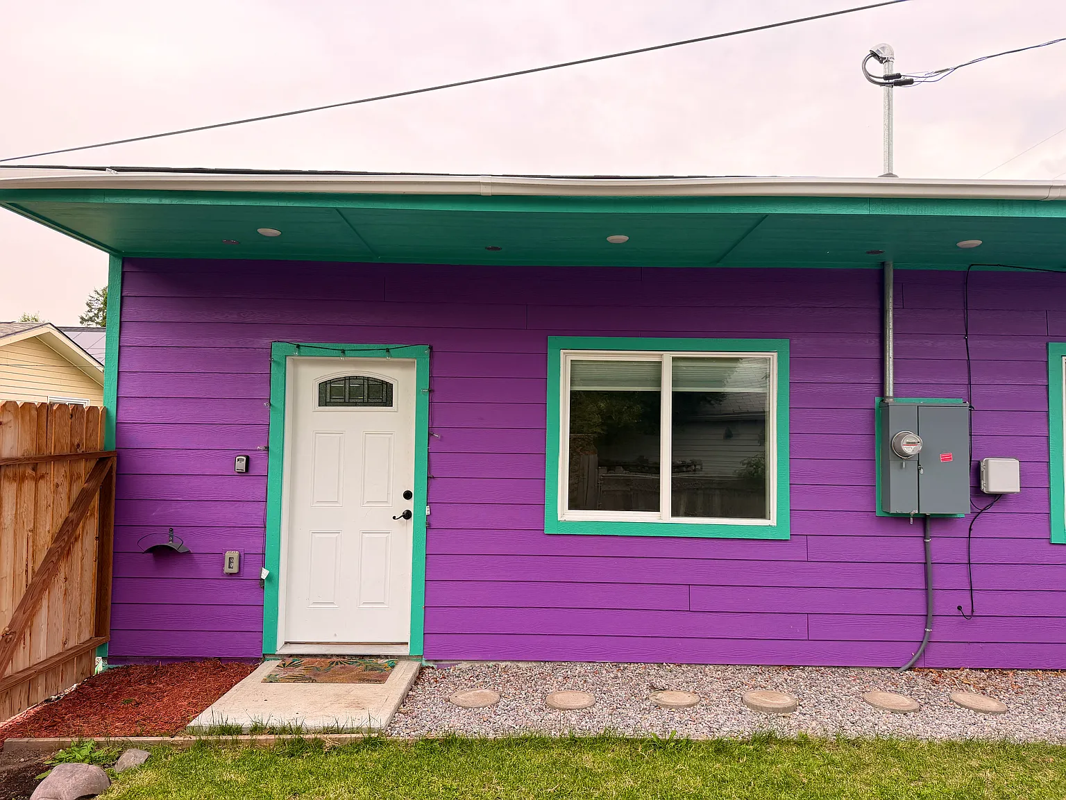 Studio, 420 sqft, $1,300 — Photo 1