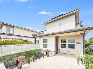 2912 Starry Night Dr, Escondido, CA 92029