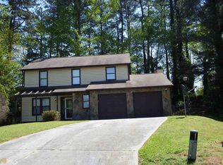 810 Chapman Cir, Stone Mountain, GA 30088