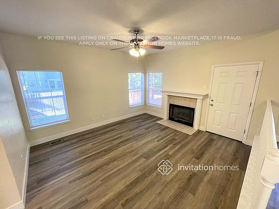 3rd image of 19187 E Custer Ave