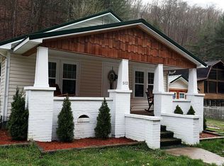 512 Town Mountain Rd, Pikeville, KY 41501