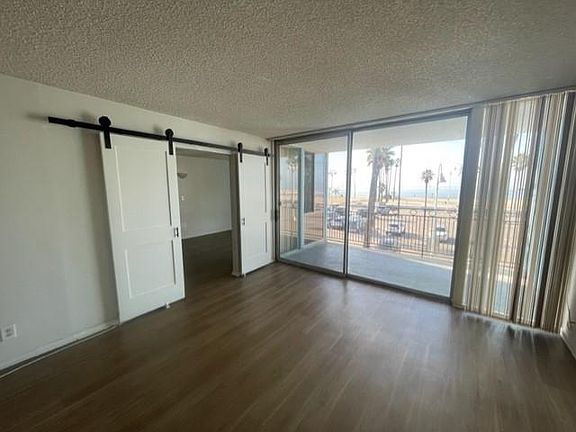 4th image of 11 S Termino Ave #217