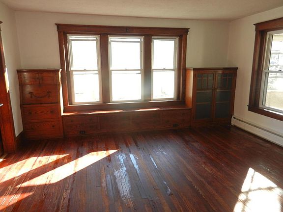 Living room - window seat