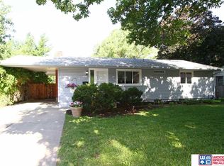 2425 S 33rd St, Lincoln, NE 68506