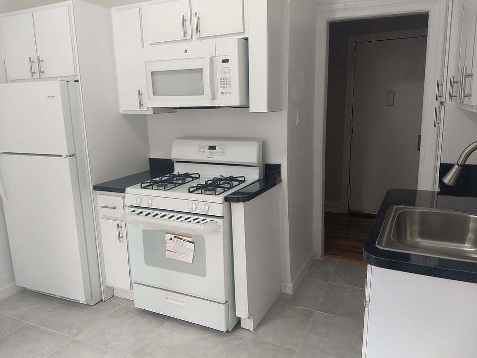 1st image of 1014 55th St #3