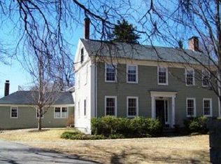 90 Farmers Row, Groton, MA 01450