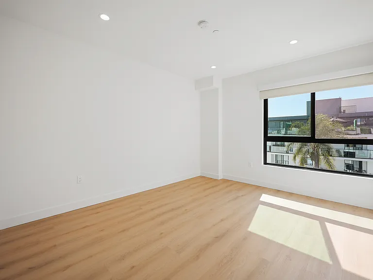 Hi Point Terrace by Wiseman — Photo 380