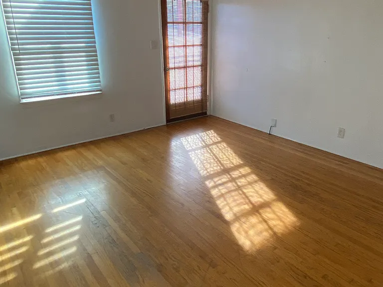 2417 Mayberry St — Photo 4