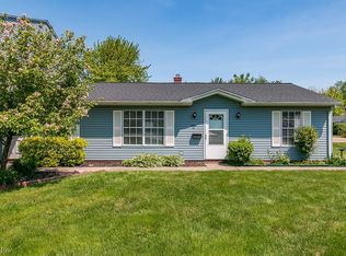 8133 Puritan Dr APT A, Mentor, OH
