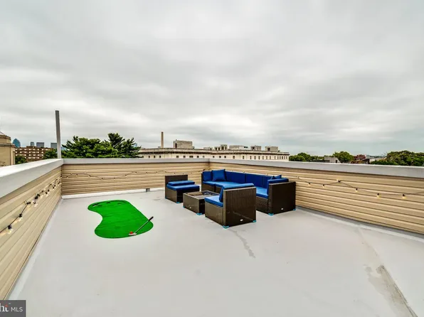 2217 W Thompson St, Philadelphia, PA 19121