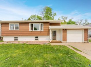 1126 N Prairie Ave, Sioux Falls, SD 57104