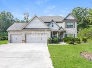 1129 Victoria Walk Ln, Dacula, GA 30019