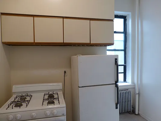 Rented by Charie Properties LLC | media 7