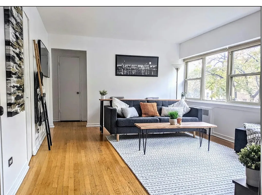 Building Photo - 203 Custer Ave #2