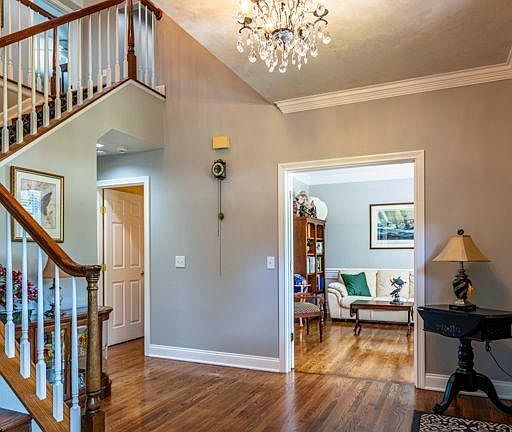 4th image of 7187 Saint Ives Pl