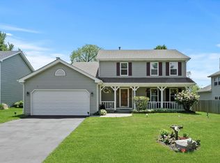 325 Alicia Dr, Cary, IL 60013