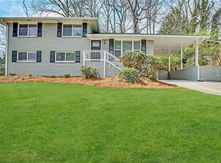 5795 Deerfield Trl, College Park, GA 30349