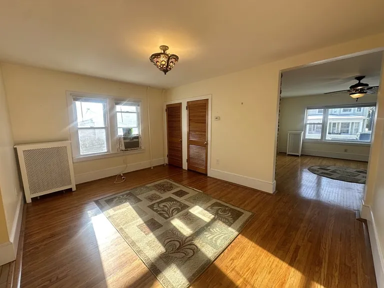 986 Ash St #101 — Photo 33