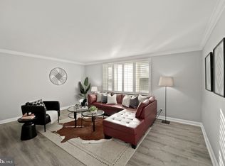 4225 N Henderson Rd APT 103, Arlington, VA 22203