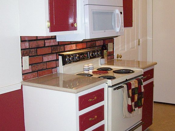 4th image of 1118 W 15th St