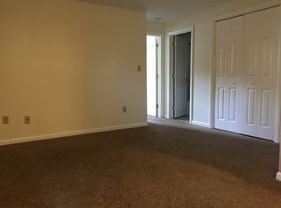 3 Gorham Ave APT 1, Clinton, MA 01510