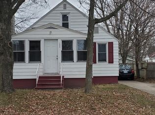 1960 Nevada St, Muskegon, MI 49441