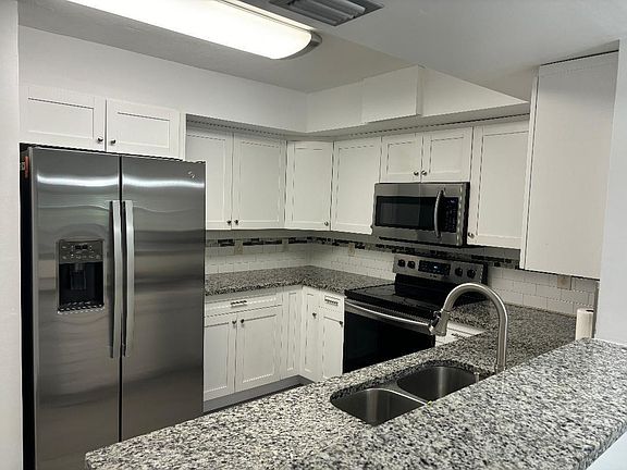 5th image of 6309 White Pine Way