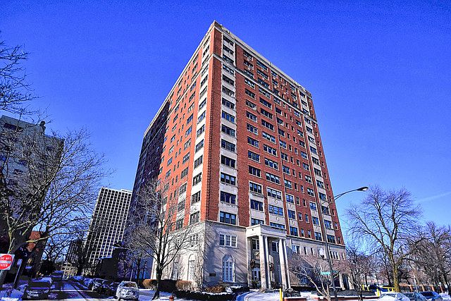 1st image of 4300 N Marine Dr APT 601